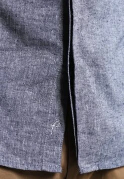 Pier One Chemise En Remise Chemises Col Mao Homme 14 Pier One Chemise En Remise Chemises Col Mao Homme -Mode Vêtements Boutique e003788ccf6842cf8e88b52f07efb764