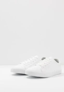 Pier One UNISEX – Baskets Basses Assurance De L’Authenticité Baskets & Sneakers Rond Homme -Mode Vêtements Boutique e1563a8ea142464591a7dc69d9117622