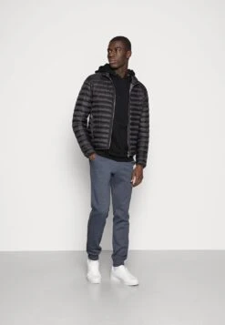 Pier One Promos Sweat à Capuche Sweats & Hoodies Homme -Mode Vêtements Boutique e290b6cacc70486aa1c61cf586508e18