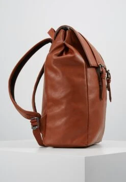 Discount En Ligne Pier One UNISEX – Sac à Dos Sacs Fermoir Aimanté -Mode Vêtements Boutique e291e7e2093041eba050765f51afcf76