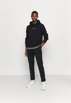 Pier One Prix De Rêve Sweat à Capuche Sweats & Hoodies Homme -Mode Vêtements Boutique e5f7a3b5f8714ab39950971a9e31c81f