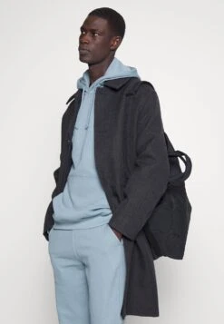 Prix Exclusifs Pier One CORE SCRIPT – Sweatshirt Sweats & Hoodies Capuche Homme 12 Prix Exclusifs Pier One CORE SCRIPT – Sweatshirt Sweats & Hoodies Capuche Homme -Mode Vêtements Boutique e65fbbb2fa2f4ce499b2bdb387cbdf40