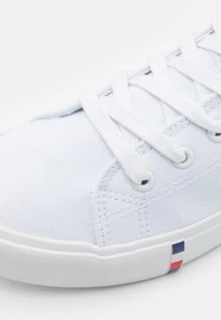 Pier One Qualité Absolue UNISEX – Baskets Montantes Sneakers Rond -Mode Vêtements Boutique e67ee08a94134bf68190b84ffa62dbcb