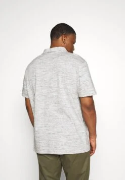 Prix Acceptable Pier One Polo T-shirts Col Polo Homme -Mode Vêtements Boutique f2e6cf344e5d437082afb07f37da6d87