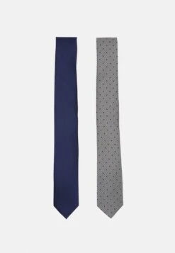 En Remise Pier One 2 PACK – Cravate Cravates Et Nœuds Papillon Rayures Homme -Mode Vêtements Boutique f43bcb4d494b4bfb95e6b1f177975339