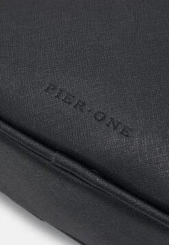 Pier One UNISEX – Sac Bandoulière Prix Distinctifs Sacs Fermeture éclair 9 Pier One UNISEX – Sac Bandoulière Prix Distinctifs Sacs Fermeture éclair -Mode Vêtements Boutique f832064f585a442fa550d64b5a283490