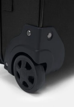 Pier One Prix Ourlé UNISEX – Valise à Roulettes Sacs De Voyage Et Valises Fermeture éclair -Mode Vêtements Boutique fa1bd0743774491e8f8e3e9cd79bab03