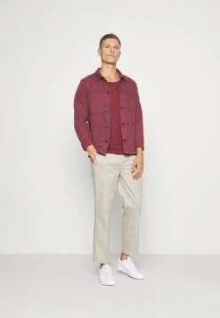 Pier One Prix De Lancement T-shirt Basique T-shirts Encolure Large Ronde Homme -Mode Vêtements Boutique fae67e49d8ff4ffcad7ebd42c70644cf