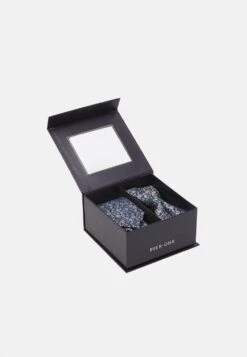 Prix Abordable Pier One SET – Cravate Cravates Et Accessoires De Costume Floral Homme -Mode Vêtements Boutique fafaddbd0afd4f7fad7e0173672eee8e