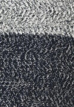 Première Qualité Pier One Pullover Pulls Et Gilets Col Rond Homme -Mode Vêtements Boutique fb88f5426cff48d89a4666371c39ef0b