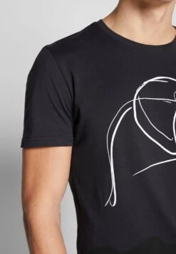 Pier One Prix Raisonnable T-shirt Imprimé T-shirts & Polos Col Rond Homme -Mode Vêtements Boutique fb906ec04aff4e6db0632d0ee3a8dc32